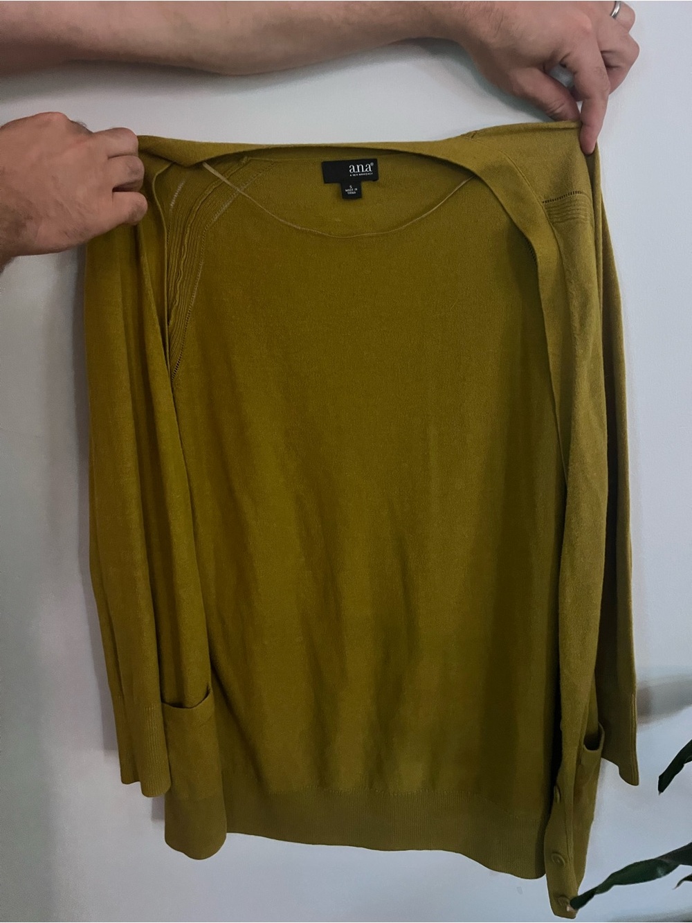 a.n.a women’s Olive Green Open-Front Cardigan